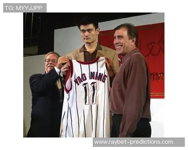 姚明与深蓝的传奇对决揭示了体育与科技融合的无限可能性