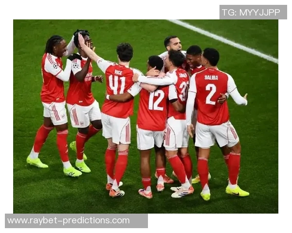 西甲激战：拜仁狂胜阿森纳五球惨败引发全场热议与反思