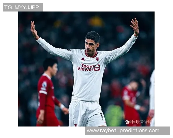 国王杯激战尤文图斯与曼联互交白卷绝杀瞬间引发全场热烈反响数据分析