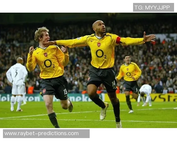 欧联杯精彩对决阿森纳逆转利物浦乌龙球成关键瞬间点评