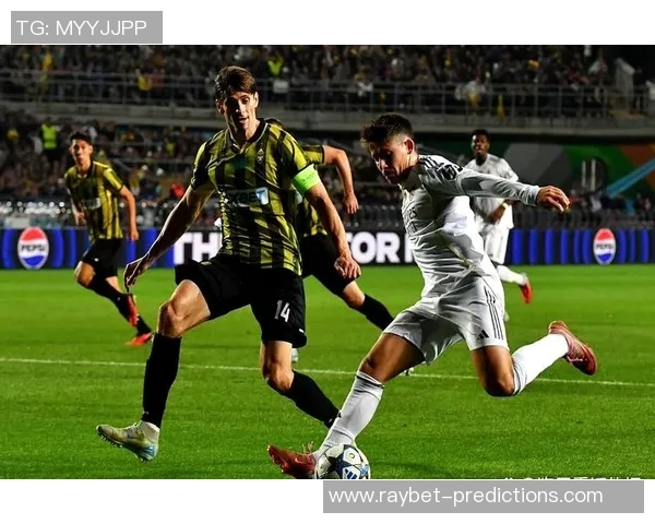 英超精彩对决多特蒙德凭帽子戏法险胜皇马全场沸腾