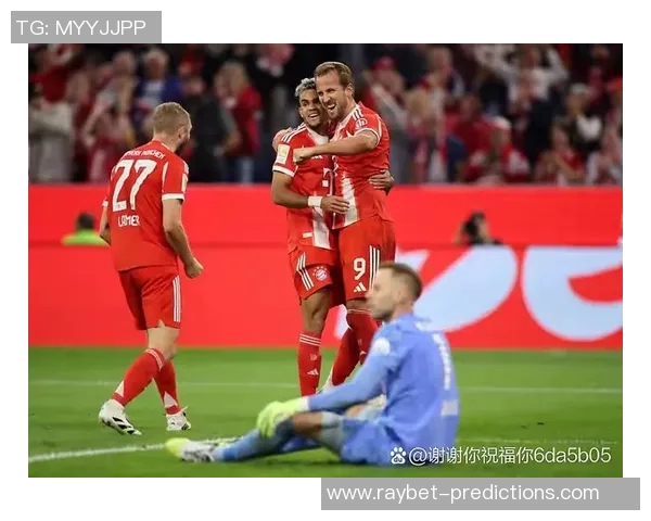 德甲精彩对决里昂逆转拜仁上演帽子戏法引爆全场激情 德甲精彩对决里昂逆转拜仁上演帽子戏法引爆全场激情