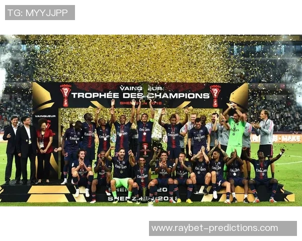 世界杯激战巴黎圣日耳曼逆转皇马红牌争议引发全场热议与十大精彩进球回顾