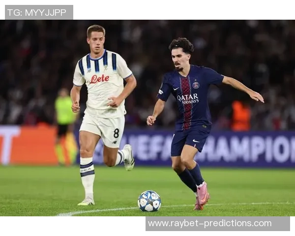 友谊赛精彩对决巴黎圣日耳曼与阿森纳战成平局乌龙球成焦点 友谊赛精彩对决巴黎圣日耳曼与阿森纳战成平局乌龙球成焦点