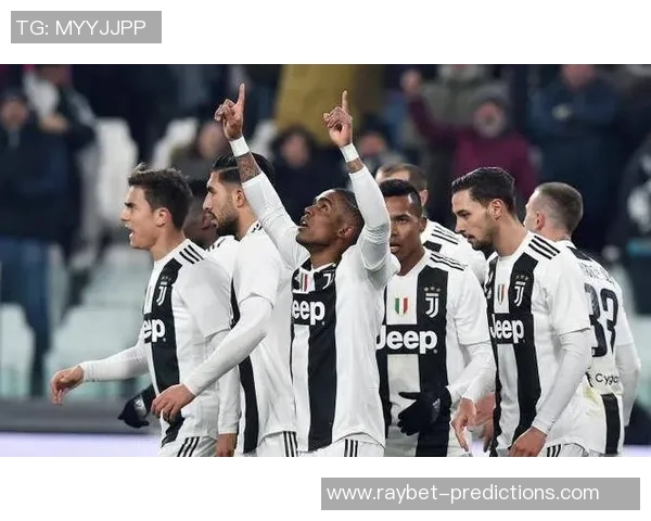 德甲经典对决皇马与尤文图斯激战成平局绝杀瞬间引发全场狂欢